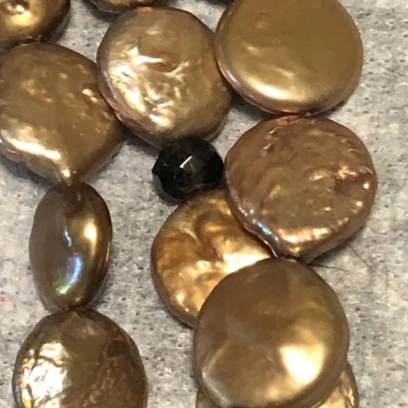 Elegant & Chic!Silpada Gold and Brown Multi-Strand Necklace with Lustrous Pearls - Picture 2 of 5